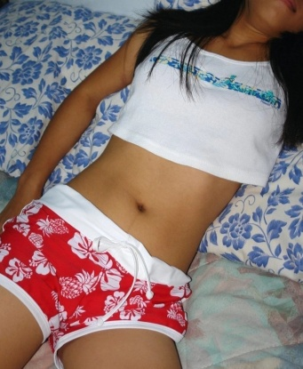 Опытная, страстная и раскрепощенная красотка ждет тебя для незабываемого времяпровождения. Готова исполнить все твои сокровенные фантазии. Звони, не пожалеешь! 12411, 20 лет