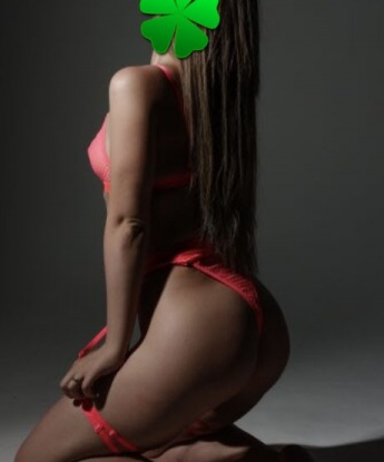 Могу предложить тебе незабываемое время в моей компании. Мои услуги охватывают широкий спектр: классический секс, оральный секс, массаж и многое другое. Ты можешь полностью расслабиться и насладиться моим горячим телом. Приглашаю тебя в свою уютную квартиру, где мы сможем полностью сконцентрироваться на нашем взаимном удовольствии. Уверяю, ты не пожалеешь о своем выборе, ведь у меня есть множество положительных отзывов от довольных клиентов. Телефон для связи всегда доступен, так что не стесняйся звонить или писать мне в WhatsApp 📞. Приготовься к незабываемым моментам вместе со мной! 💋😉 5320, 23 года